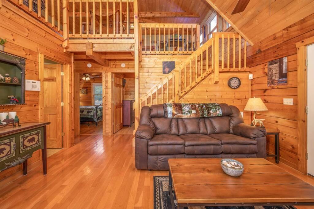 Over The Mountain - Smoky Mountain View Cabin Sevierville Bagian luar foto