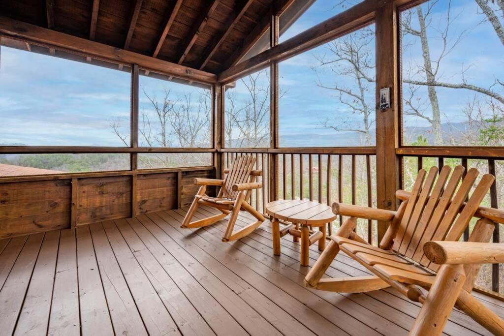 Over The Mountain - Smoky Mountain View Cabin Sevierville Bagian luar foto