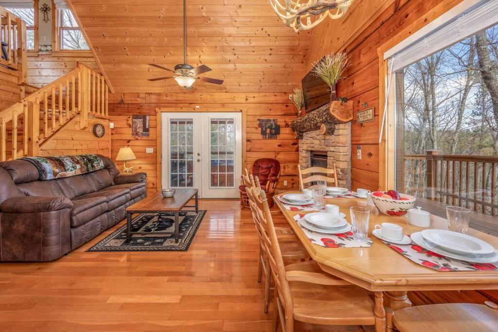 Over The Mountain - Smoky Mountain View Cabin Sevierville Bagian luar foto