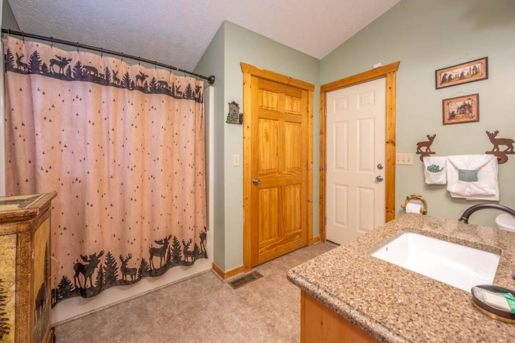 Over The Mountain - Smoky Mountain View Cabin Sevierville Bagian luar foto