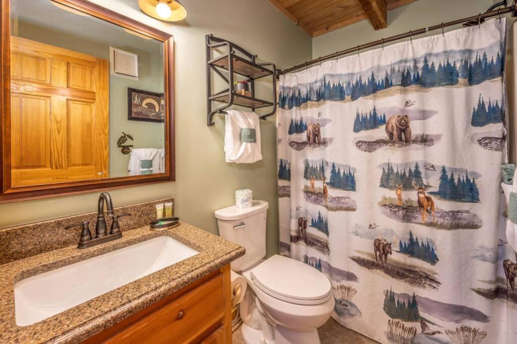 Over The Mountain - Smoky Mountain View Cabin Sevierville Bagian luar foto